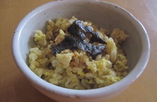 Photo of Brown Rice & Eggs with Nori Flakes