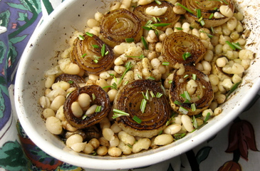 Photo of Roasted Spring Onions & White Beans