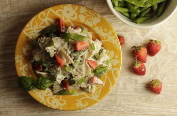 Photo of Creamy Feta, Snap Pea & Strawberry Pasta Salad