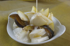 Photo of Autumn Fruit with Yogurt-Sauce