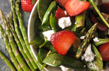 Photo of Balsamic Strawberry & Asparagus Salad