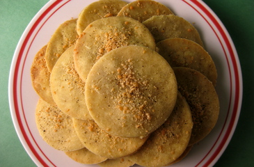 Photo of Garlic Parmesan Crackers